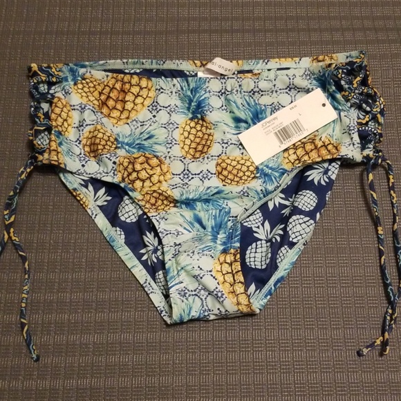 Social Angel Other - Bikini Bottoms & Top set